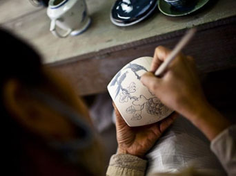 Bat Trang Ceramic Village - Dong Ky Carpentry Village Tour full day Bat Trang Ceramic Village - Dong Ky Carpentry Village Tour full day