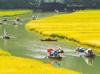 Hoa Lu - Trang An Grottoes Tour full day Hoa Lu - Trang An Grottoes Tour full day