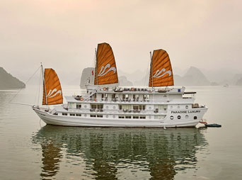 Halong Paradise Cruises (Strongly recommended) Halong Paradise Cruises (Strongly recommended)